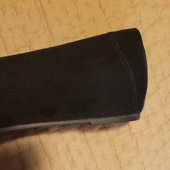 Eileen Fisher Womans Suede Ballet Flats - Picture 4 of 6